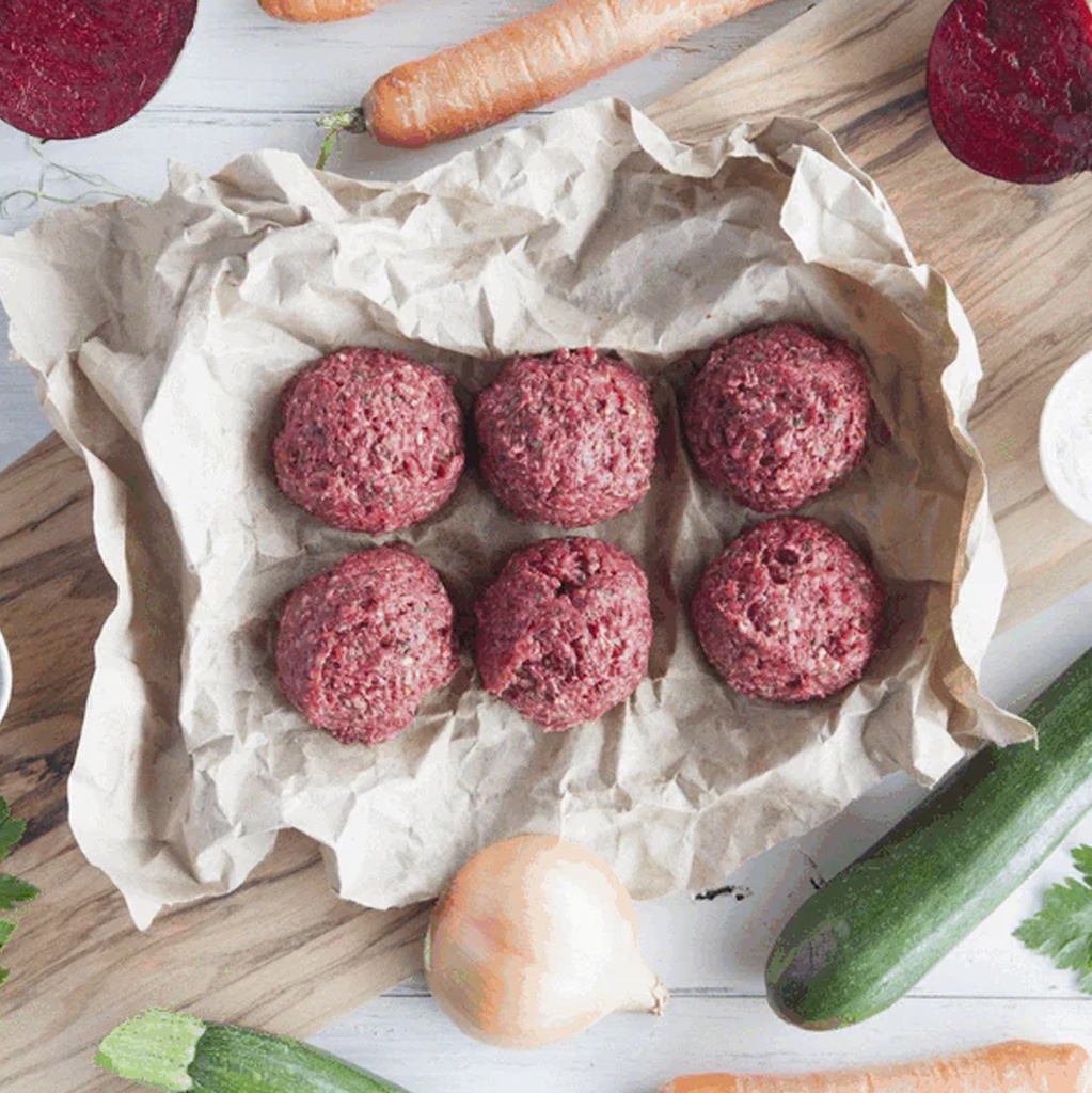 CHERRY TREE ORGANICS | Certified Organic Beef & Beetroot Burgers (order 2-3 days ahead)