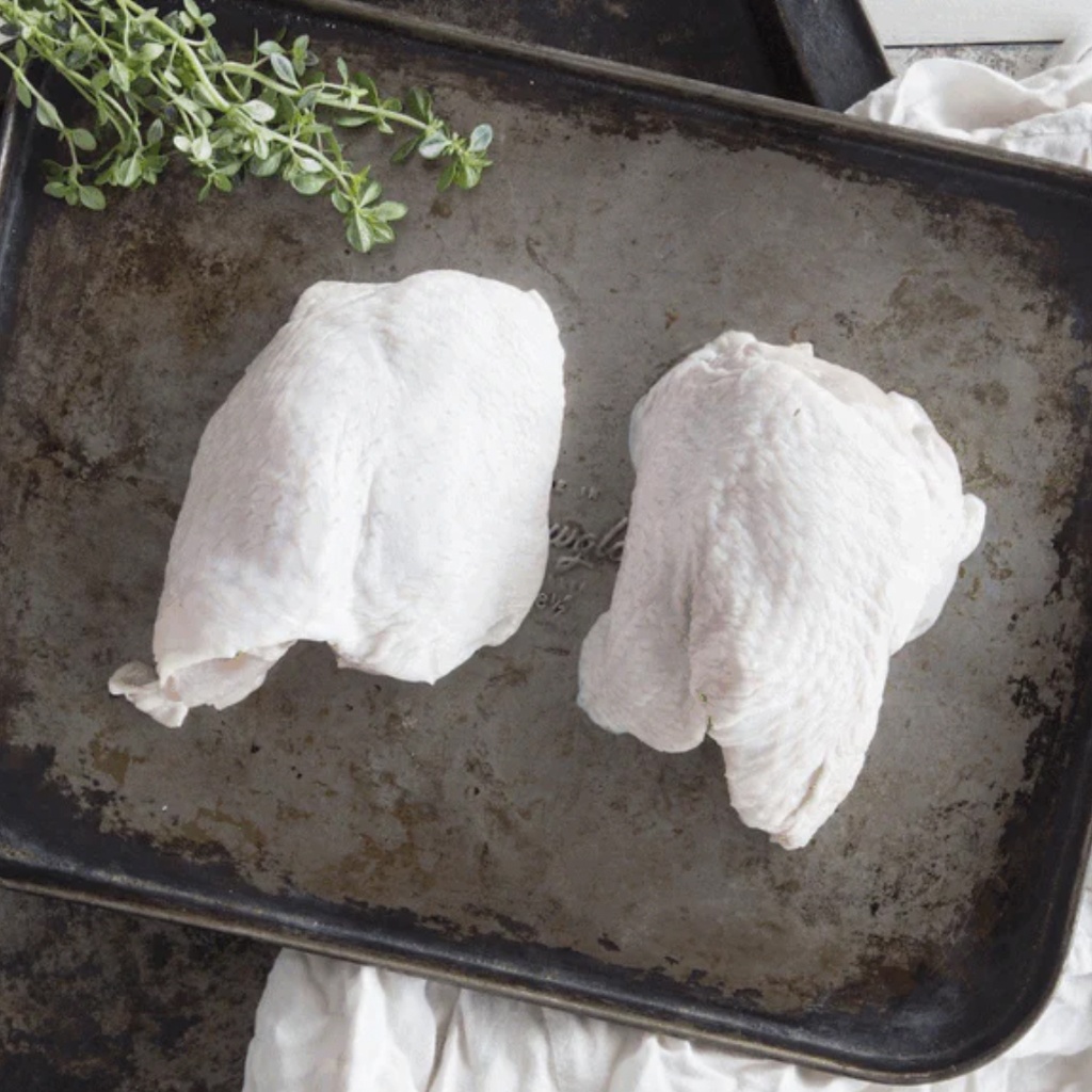 CHERRY TREE ORGANICS | Certified Organic Chicken Thigh (on bone) (order 2-3 days ahead)