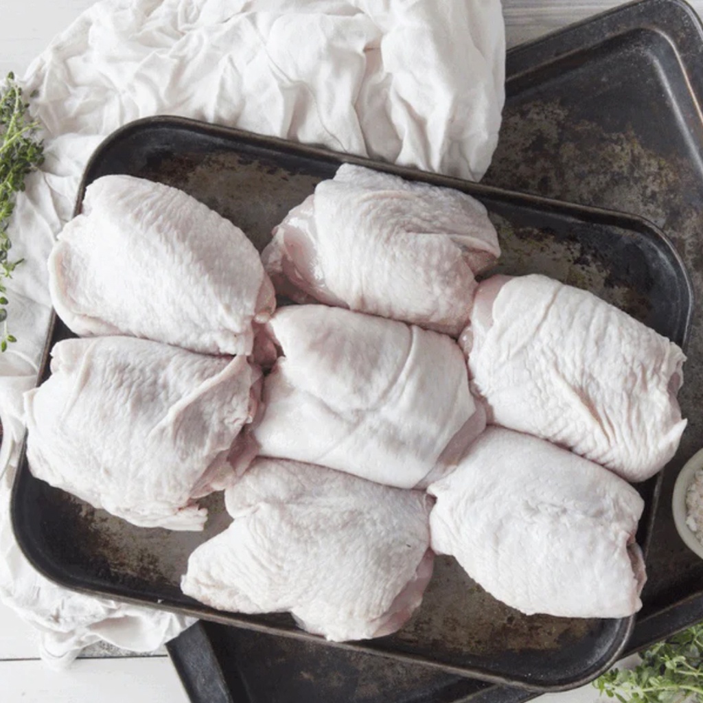CHERRY TREE ORGANICS | Certified Organic Chicken Thigh (on bone) - 1kg (order 2-3 days ahead)